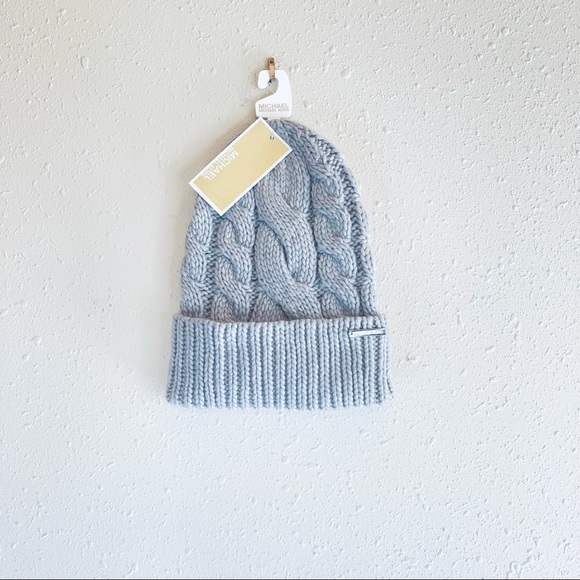 Michael Kors Cable Knit Grey Beanie Hat OS NWT - Picture 3 of 9